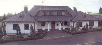 De_Schieferdach_400x180.jpg (9442 Byte)